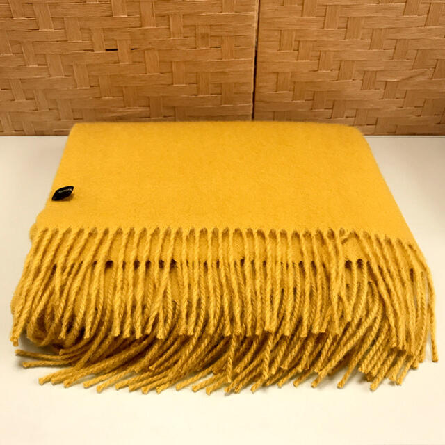 TOMORROWLAND(トゥモローランド)のTOMORROWLAND Big Mustard Cashmere Stole レディースのファッション小物(ストール/パシュミナ)の商品写真