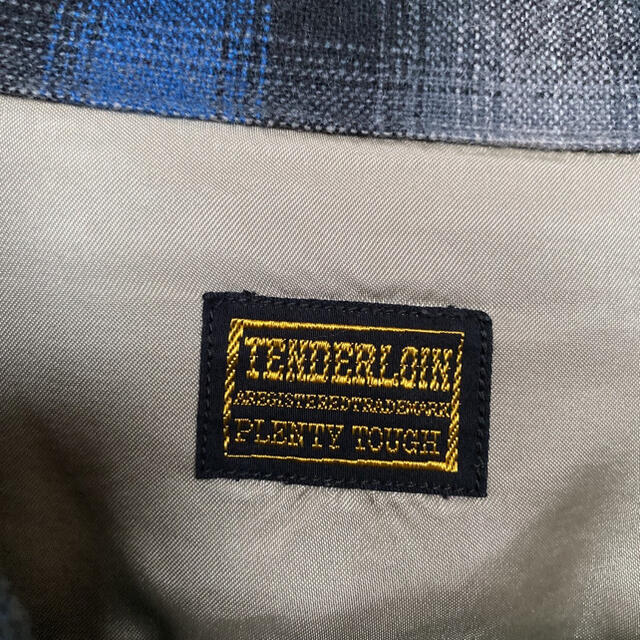 TENDERLOIN(テンダーロイン)のTENDERLOIN  T―WOOL   テンダーロイン　ウール　チェックシャツ メンズのトップス(シャツ)の商品写真