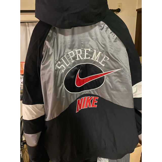 Supreme(シュプリーム)のsupreme × NIKE メンズのジャケット/アウター(フライトジャケット)の商品写真