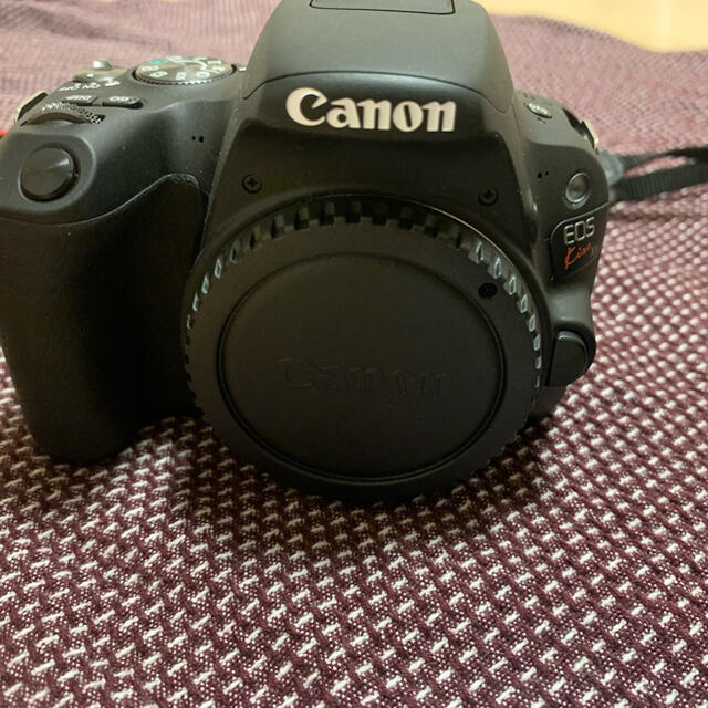 Canon デジタル一眼レフカメラEOS Kiss X9 レンズキット　ブラック