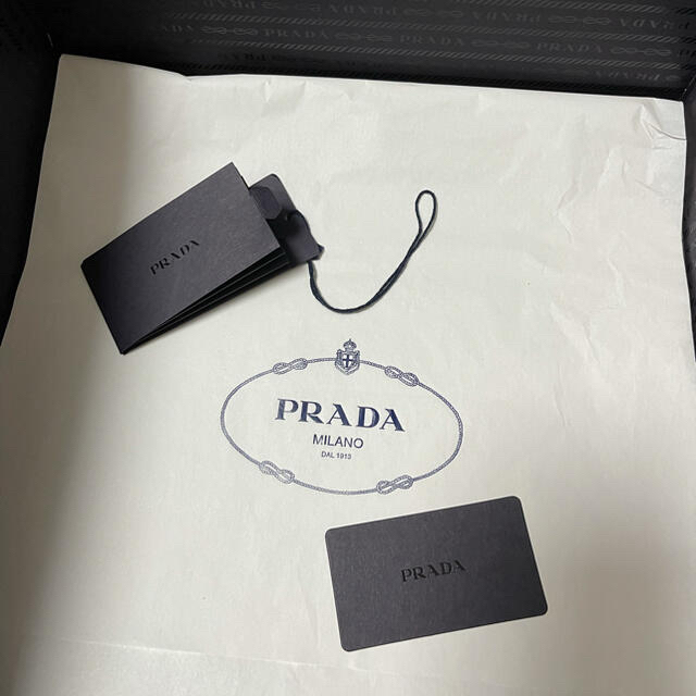 PRADA(プラダ)のprada farfetch限定 バケットハット バイカラー メンズの帽子(ハット)の商品写真