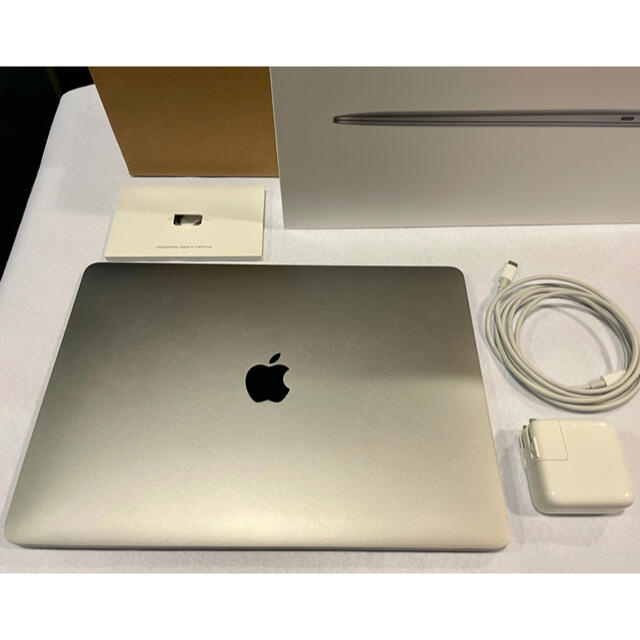 APPLE MacBook Air 2018 MRE82J/A Nums付 - ノートPC