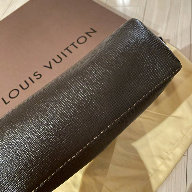 LOUIS VUITTON - 新品 未使用品 定価32万円 ユタ シャウニー LOUIS VUITTON - 新品 未使用品 定価32万円 ユタ シャウニー