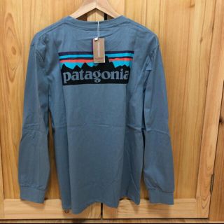 パタゴニア(patagonia)のPatagonia パタゴニア　ロングTシャツ　藍色　Lサイズ(Tシャツ/カットソー(半袖/袖なし))