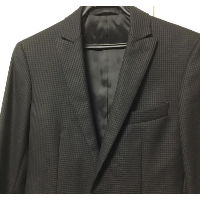 THE SUIT COMPANY(スーツカンパニー)のメンズスーツ セットアップ 黒 千鳥格子 メンズのスーツ(セットアップ)の商品写真