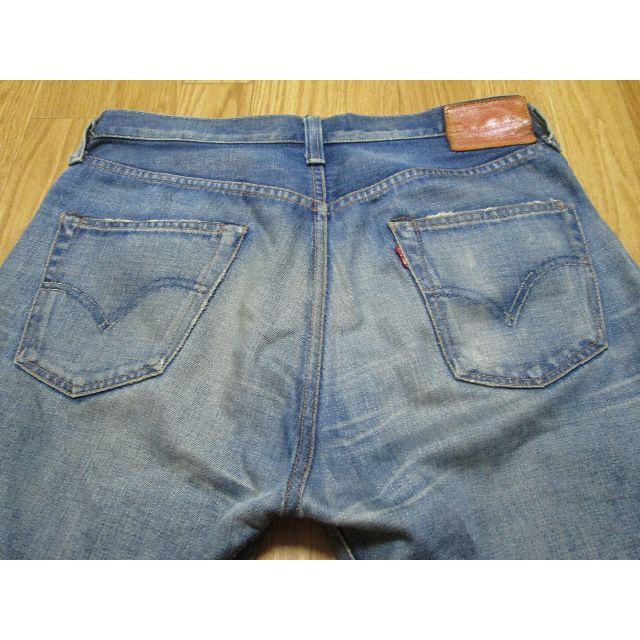 Levi's(リーバイス)のI様リーバイス 47501 501XX 501 1947年モデル LVC W36 メンズのパンツ(デニム/ジーンズ)の商品写真