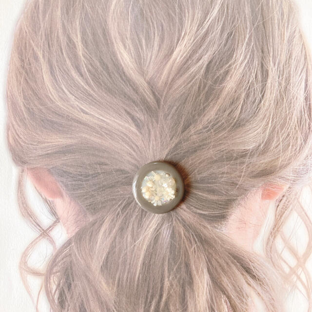 くすみサークル×ボタニカル③ ハンドメイドのアクセサリー(ヘアアクセサリー)の商品写真