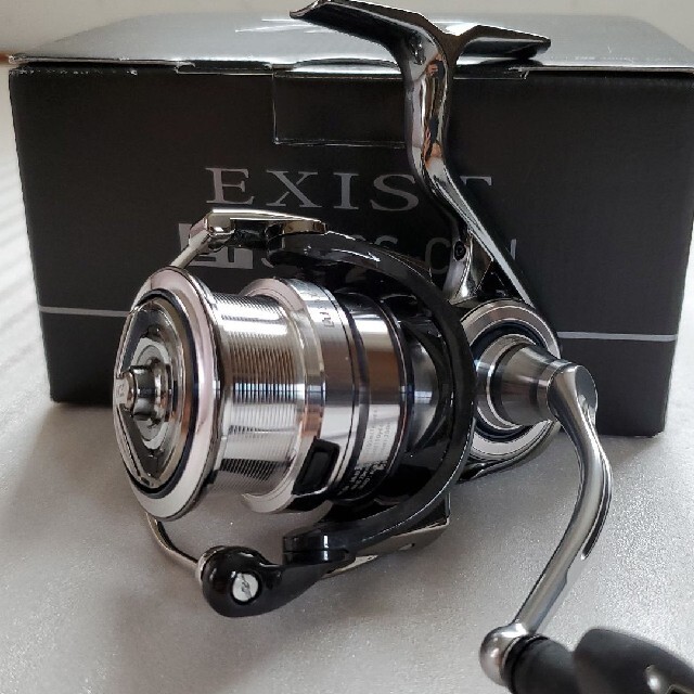 【極美品】ダイワ DAIWA イグジスト EXIST LT3000S-CXH