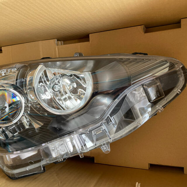 AQUA アクア LED ヘッドライト 右 Assy 純正 | www.jarussi.com.br
