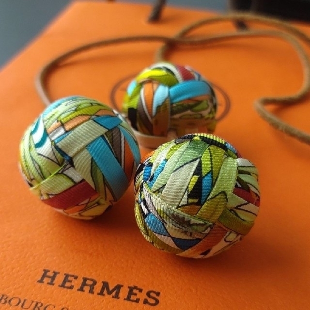 希少☆HERMES ★エルメスボンボンチャーム　ポンポンチャーム　バッグチャーム