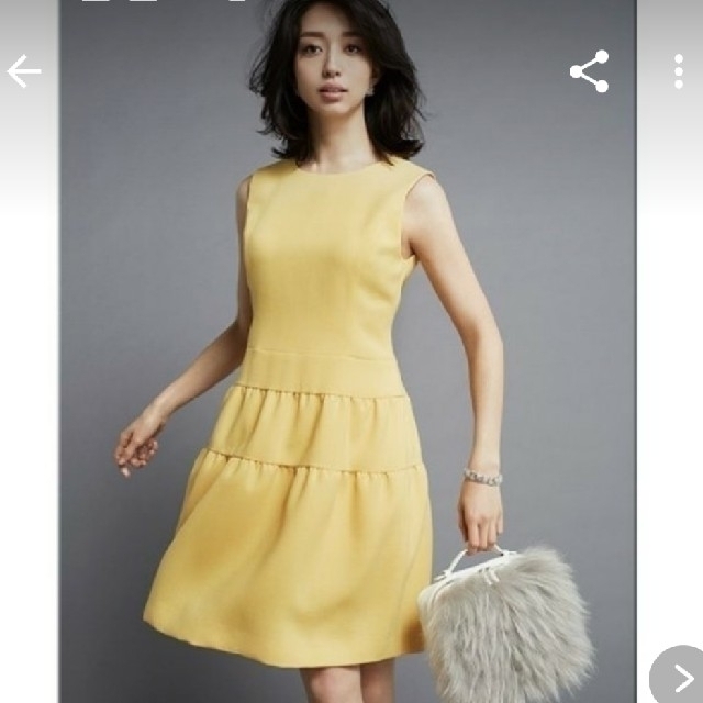 FOXEY(フォクシー)のFOXEY美品のティアード🍀アイボリー38 レディースのワンピース(ひざ丈ワンピース)の商品写真