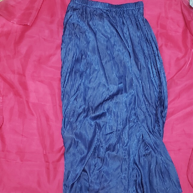 シワ加工　ロングスカート レディースのスカート(ロングスカート)の商品写真