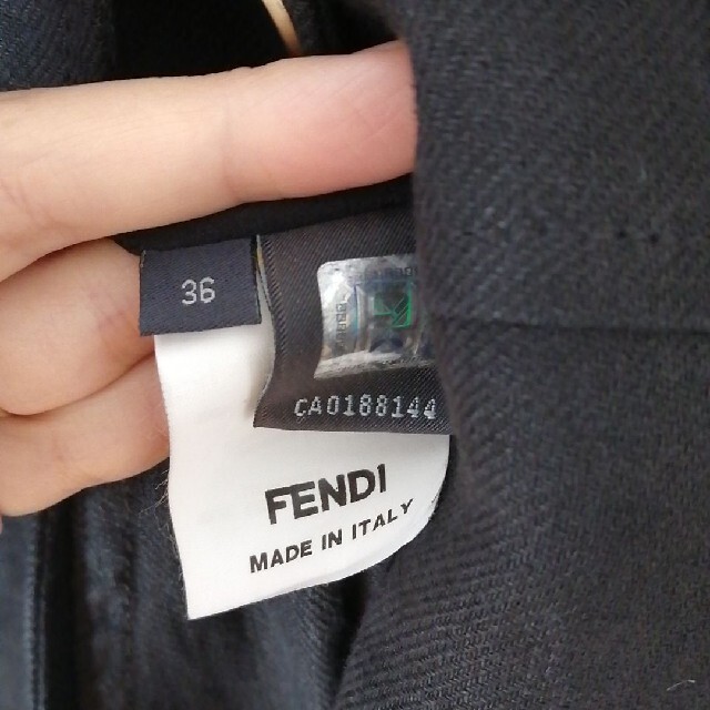FENDI - フェンディ トレンチコート ポンチョ ジャケット コート FENDI - フェンディ トレンチコート ポンチョ ジャケット コート