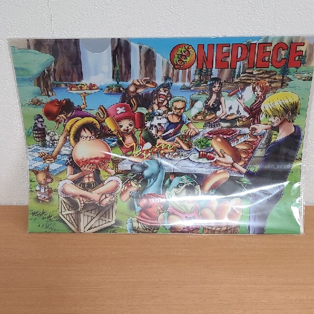 ONEPIECEクリアファイル ローソンオリジナル2種 エンタメ/ホビーのアニメグッズ(クリアファイル)の商品写真