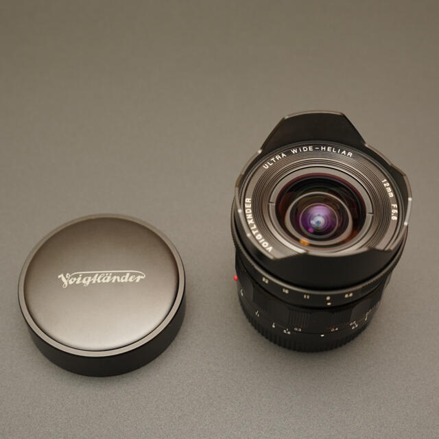 UWH 12mm F5.6 Aspherical III E-mount スマホ/家電/カメラのカメラ(レンズ(単焦点))の商品写真