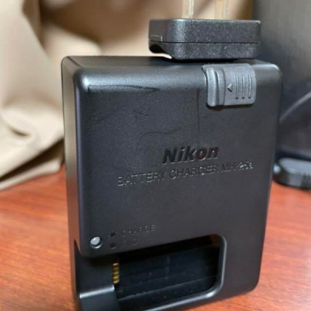 Nikon(ニコン)の【中古美品】ニコン Z6 FTZアダプターセット XQDメモリーカードも！ スマホ/家電/カメラのカメラ(ミラーレス一眼)の商品写真