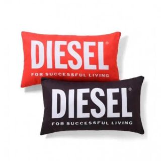 ディーゼル(DIESEL)のレア★DIESELノベルティ★クッション★ブラック(クッション)