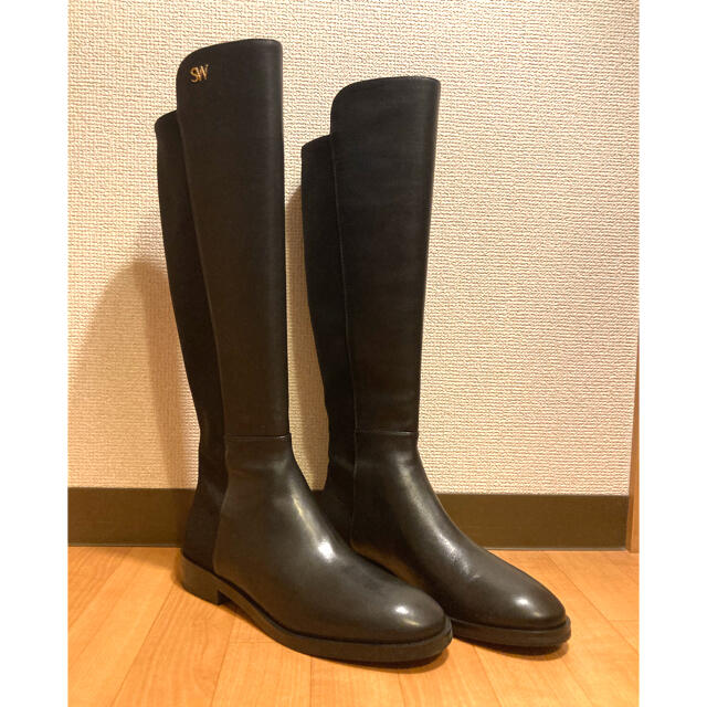 ３ブーツ丈［新品］stuart weitzman 黒 ロングブーツ ３７