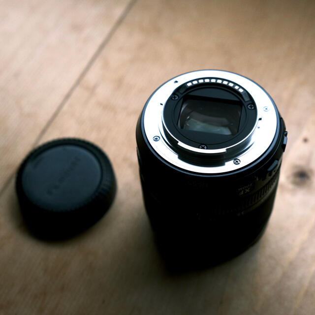 富士フイルム(フジフイルム)のFUJIFILM XF18-55F2.8-4 R LM OIS スマホ/家電/カメラのカメラ(レンズ(ズーム))の商品写真
