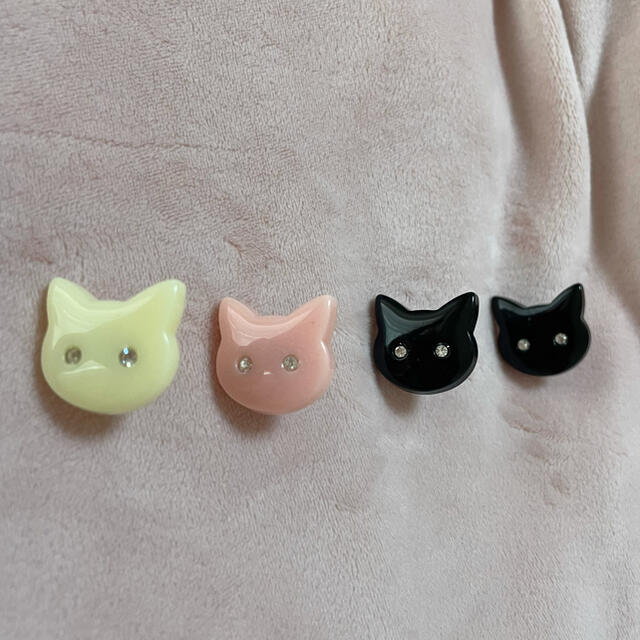 猫　ピアス レディースのアクセサリー(ピアス)の商品写真