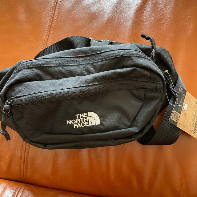 THE NORTH FACE(ザノースフェイス)の新品THE NORTH FACEボディバック メンズのバッグ(ボディーバッグ)の商品写真