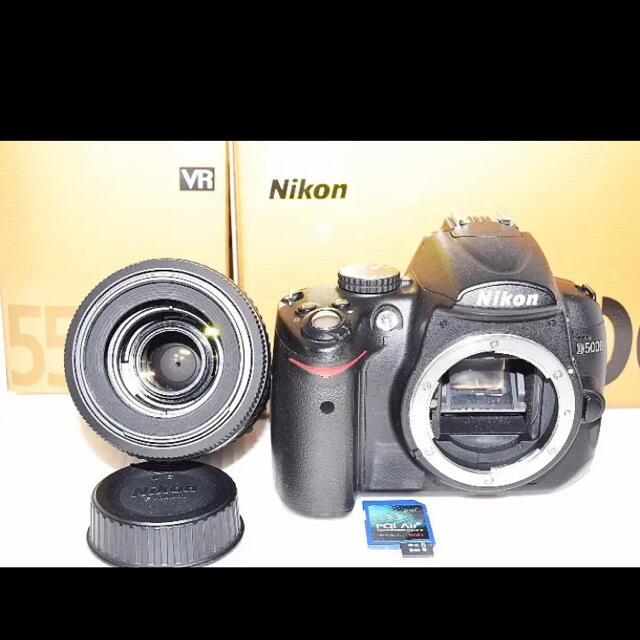 Nikon D5000 一眼レフカメラ 200mmの望遠手ぶれ補正レンズ 1