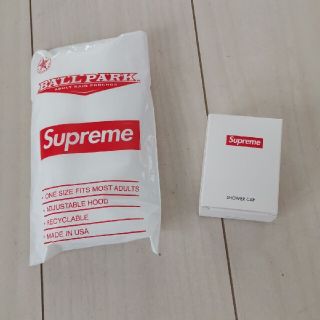 シュプリーム(Supreme)のsupreme ノベルティ　セット　ボールパークポンチョ　シャワーキャップ(その他)