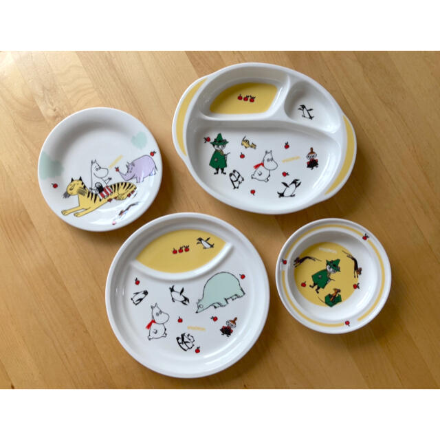 ＊新品未使用品＊MOOMIN Characters こども食器8ピースセット インテリア/住まい/日用品のキッチン/食器(食器)の商品写真