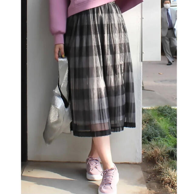 MERCURYDUO(マーキュリーデュオ)のシアーチェック　フレアスカート レディースのスカート(ロングスカート)の商品写真