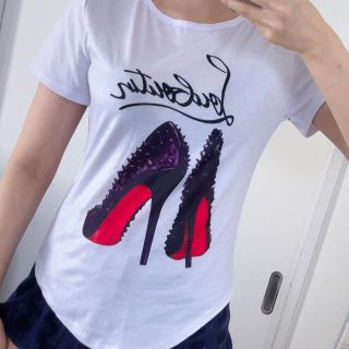 美品 Christian Louboutinパロディ Tシャツ(Tシャツ/カットソー(半袖/袖なし))