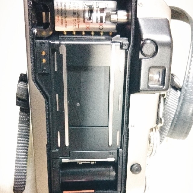 のぶ様専用/コンタックス CONTAX G1+metal hood gg-2 スマホ/家電/カメラのカメラ(フィルムカメラ)の商品写真