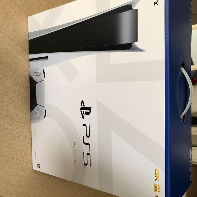 SONY(ソニー)のSONY PlayStation5 CFI-1100A01 エンタメ/ホビーのゲームソフト/ゲーム機本体(家庭用ゲーム機本体)の商品写真