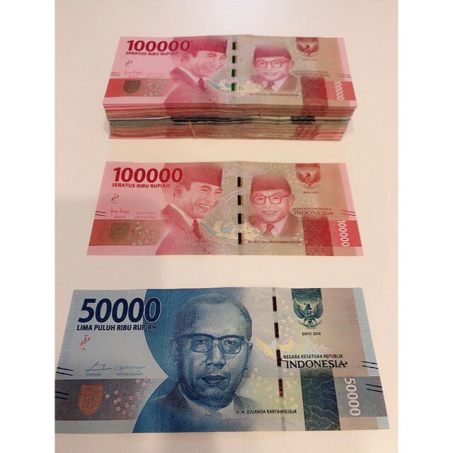 インドネシアルピア（200万RP）紙幣美術品/アンティーク