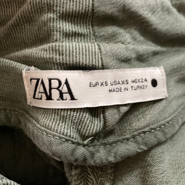 ZARA(ザラ)のひろみ様　専用 レディースのパンツ(カジュアルパンツ)の商品写真