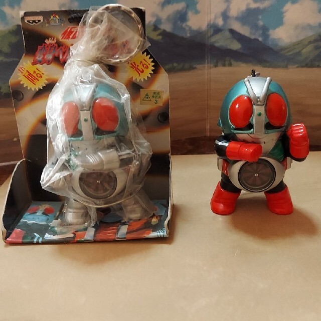 光る 仮面ライダー キーホルダー