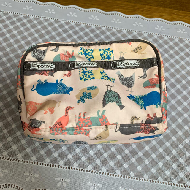 LeSportsac(レスポートサック)の【お買得】　LESPORTSAC  ポーチ レディースのファッション小物(ポーチ)の商品写真