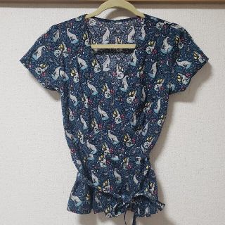 専用　リバティ生地使用　ハンドメイド　カシュクールブラウス(シャツ/ブラウス(半袖/袖なし))