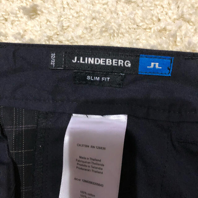 J.LINDEBERG(ジェイリンドバーグ)の【新品❗️】J.LINDBERG ゴルフパンツ スポーツ/アウトドアのゴルフ(ウエア)の商品写真