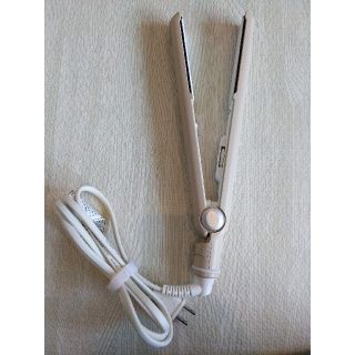 ファンデーションの通販 27点(スマホ/家電/カメラ) | お得な新品
