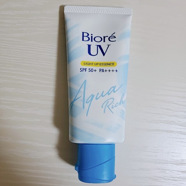 Biore(ビオレ)のビオレUVアクアリッチ　ライトアップエッセンス コスメ/美容のボディケア(日焼け止め/サンオイル)の商品写真