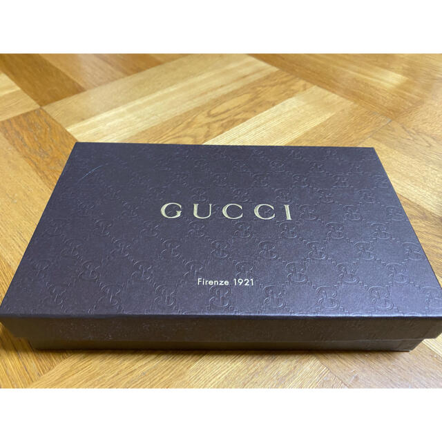 Gucci(グッチ)のGUCCI 空箱　モノグラム柄 レディースのバッグ(ショップ袋)の商品写真