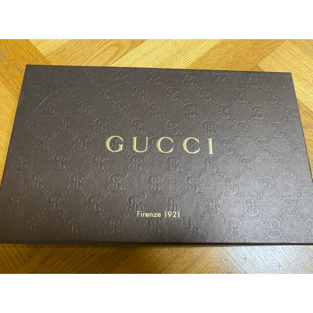 Gucci(グッチ)のGUCCI 空箱　モノグラム柄 レディースのバッグ(ショップ袋)の商品写真