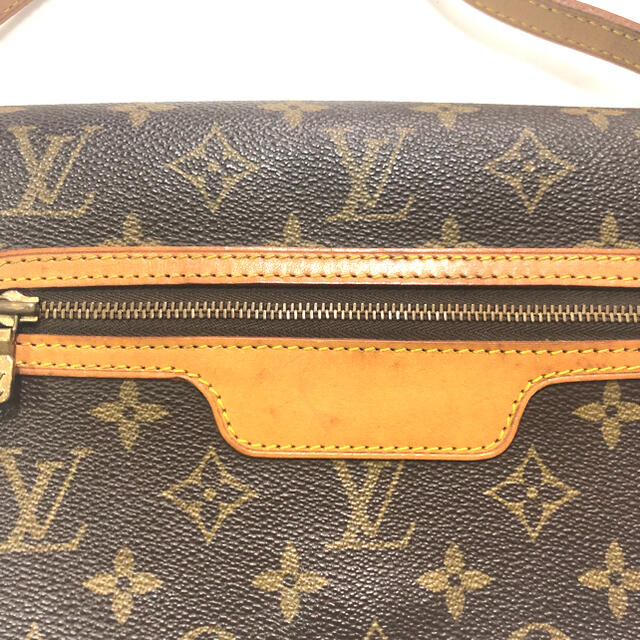 LOUIS VUITTON(ルイヴィトン)のルイヴィトン　サンジェルマン　ショルダー　ポシェット　モノグラム　斜め掛け レディースのバッグ(ショルダーバッグ)の商品写真