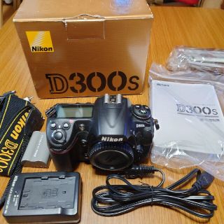 ニコン(Nikon)のNikon D300s(デジタル一眼)