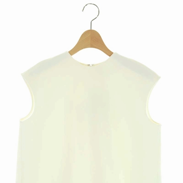 ヨーコチャン Back Pearl Hem Scallop Blouse 最大の割引 14651円引き