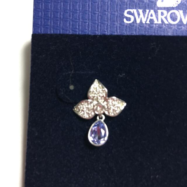 SWAROVSKI(スワロフスキー)のスワロフスキー　ピアス レディースのアクセサリー(ピアス)の商品写真