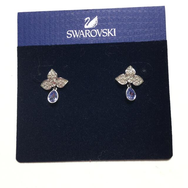 SWAROVSKI(スワロフスキー)のスワロフスキー　ピアス レディースのアクセサリー(ピアス)の商品写真