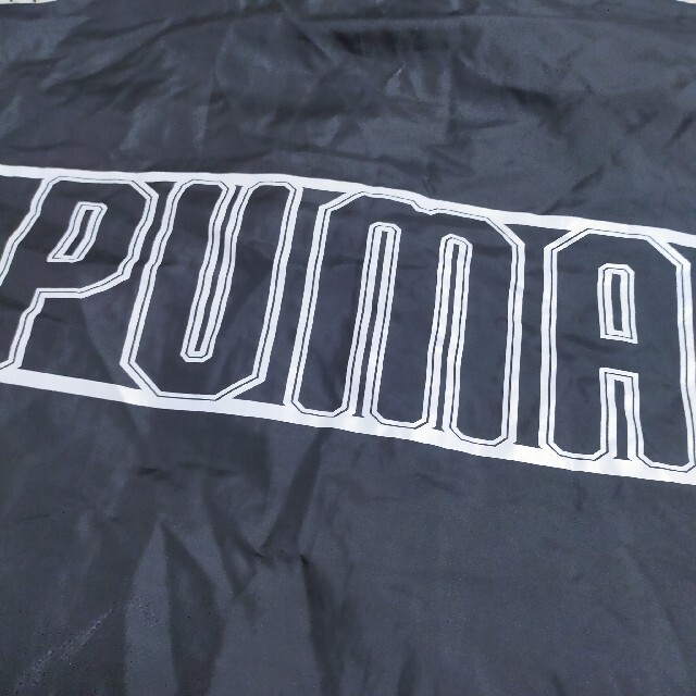 PUMA(プーマ)のPUMAナイロンパーカーレディースＭサイズ レディースのトップス(パーカー)の商品写真