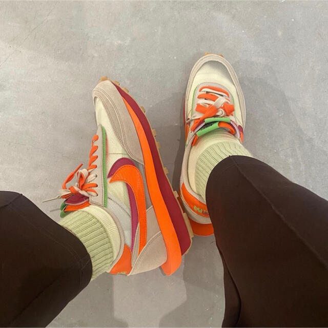 NIKE(ナイキ)のCLOT × SACAI × NIKE LDWAFFLEOrange Blaze メンズの靴/シューズ(スニーカー)の商品写真