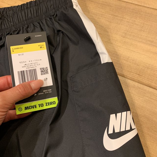 NIKE(ナイキ)のナイキ ハーフパンツ ショートパンツ ウィメンズ 短パン ウォーキング レディースのパンツ(ショートパンツ)の商品写真